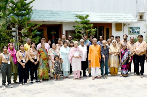 Love, Laughter and Wisdom : Old Age Home Guests at Aromatic & Allied