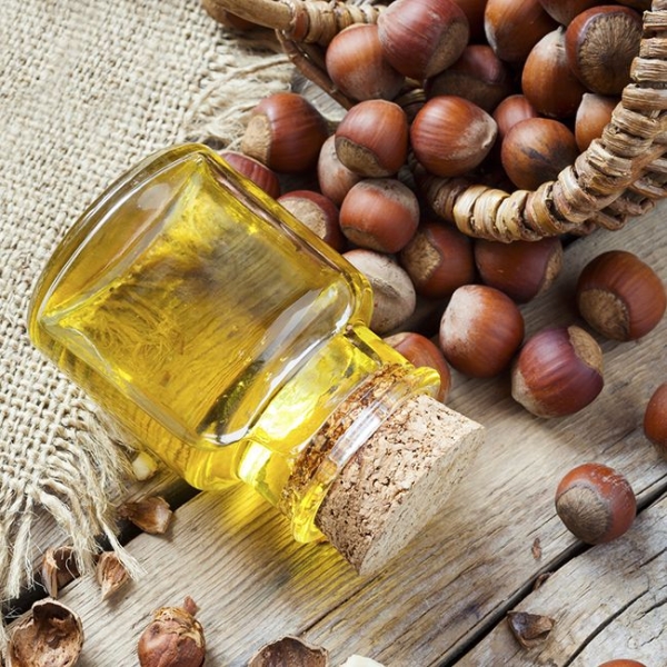 Hazelnut oil