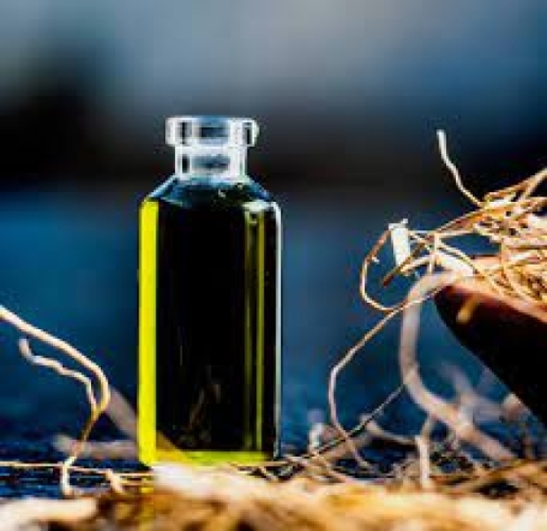 Organic Vetiver Oil