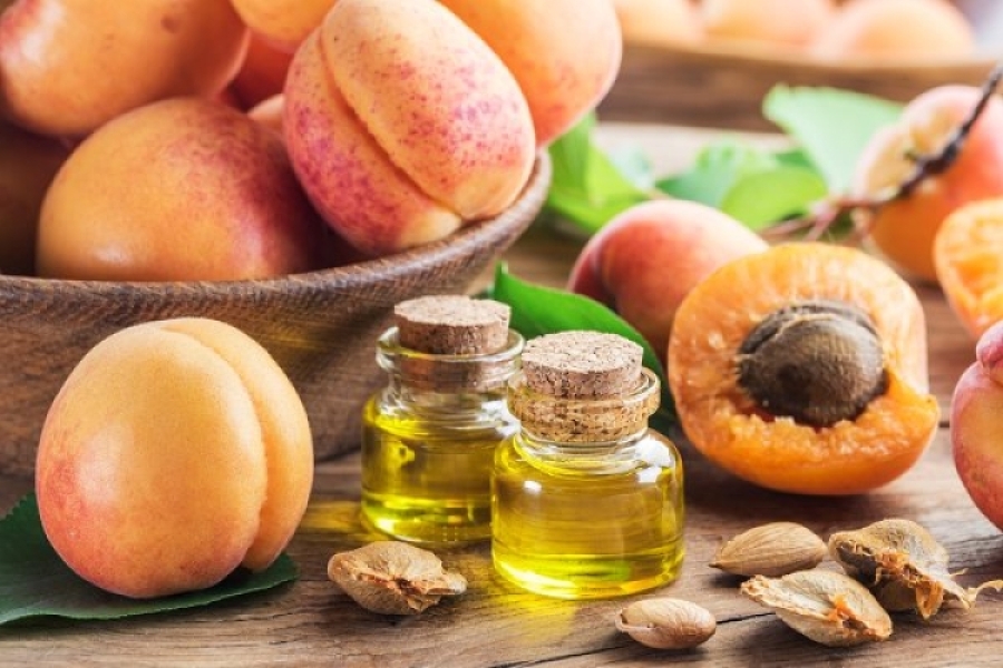 Organic Apricot Oil